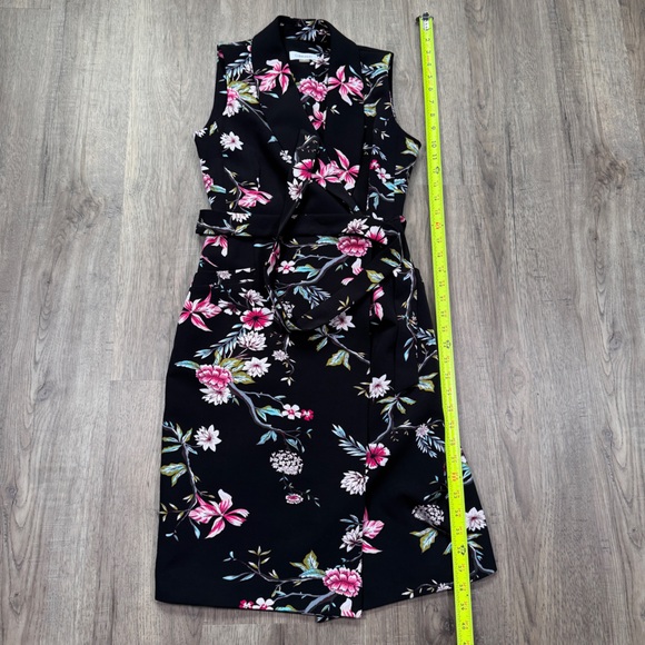 Calvin Klein Dress - Black Floral with Belt - Size 2 P Petite - Picture 5 of 8